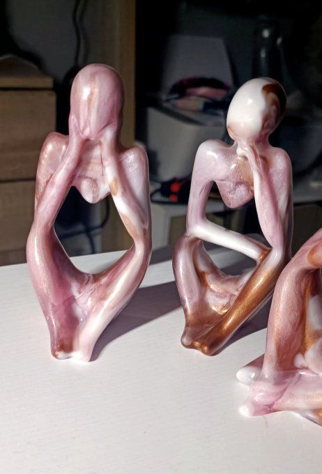 Lot 3 statuettes
