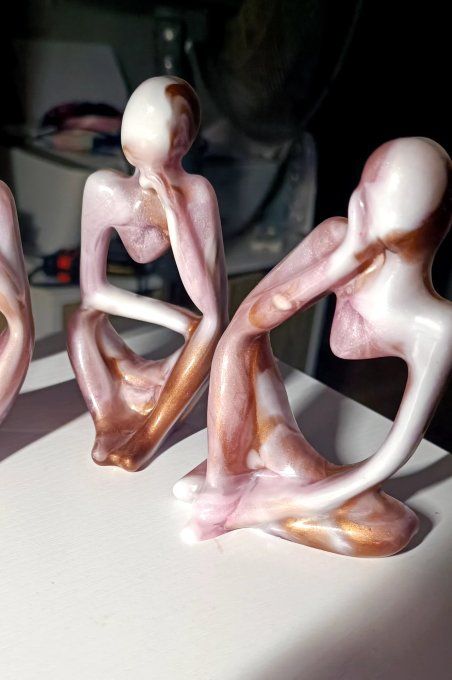 Lot 3 statuettes