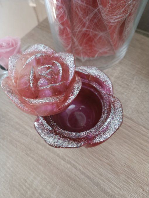 Boîte forme rose
