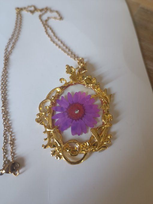 Collier glam violet